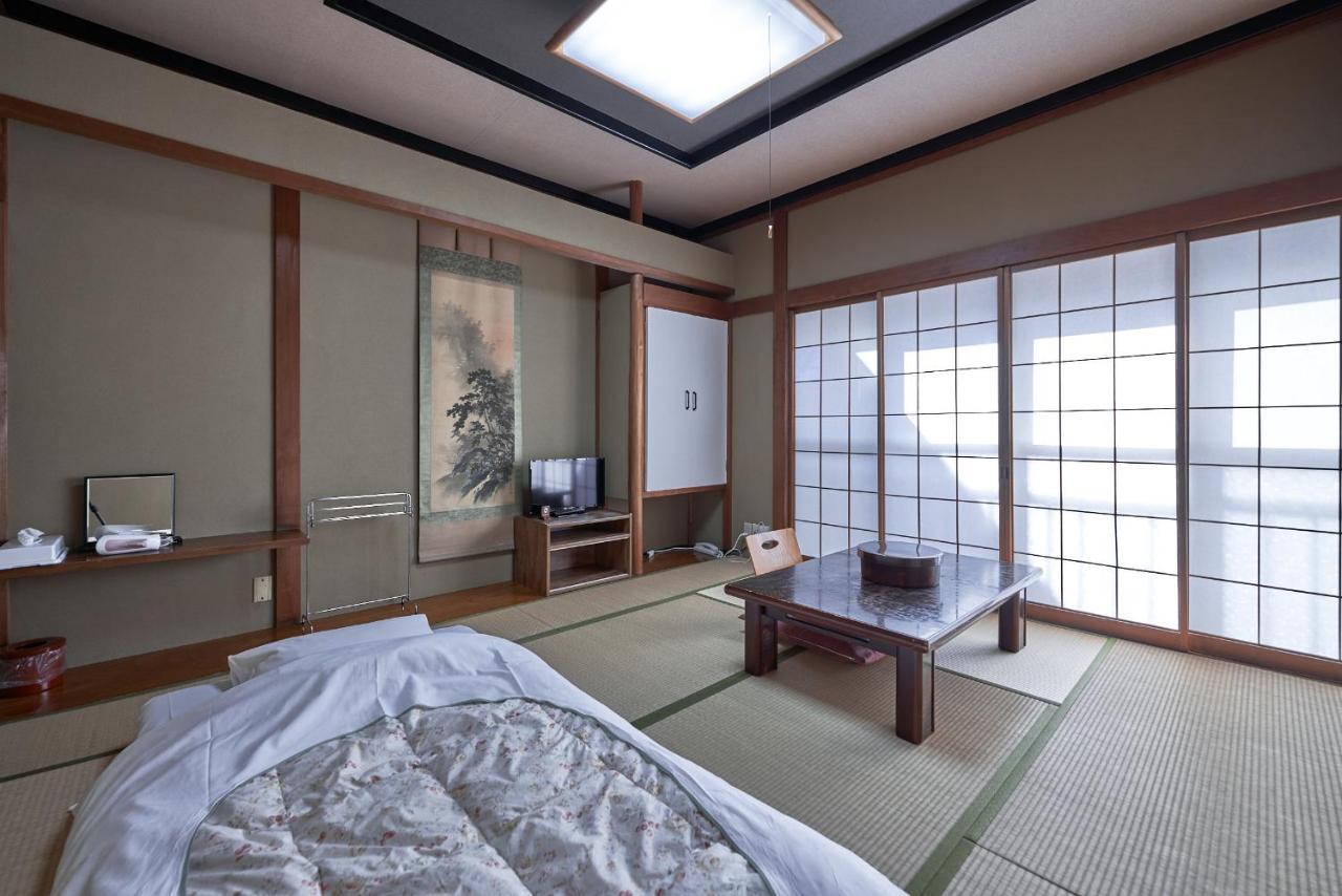 Ryokan Yamamuro Kanazawa Rom bilde