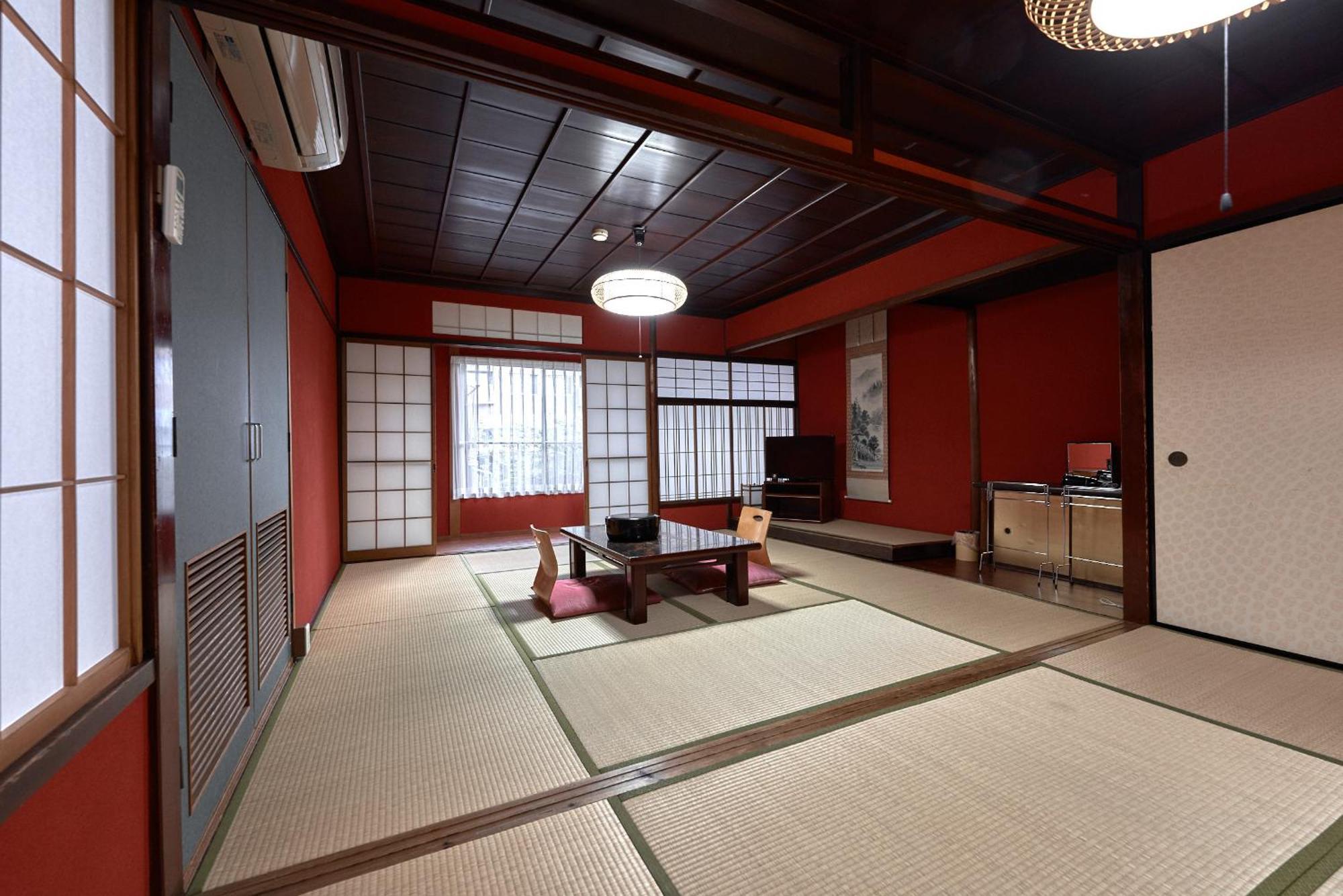 Ryokan Yamamuro Kanazawa Rom bilde
